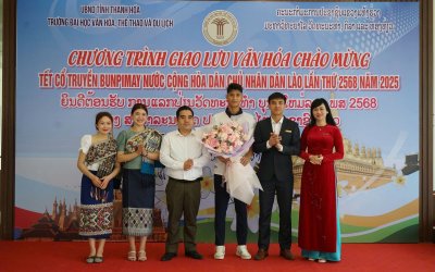 TRƯỜNG ĐẠI HỌC VĂN HÓA, THỂ THAO VÀ DU LỊCH THANH HÓA TỔ CHỨC MỪNG TẾT CỔ TRUYỀN BUNPIMAY NẮM 2025 CHO LƯU HỌC SINH LÀO
